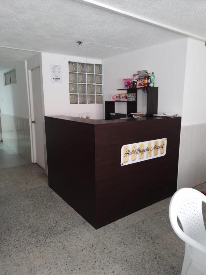 Hotel Bogota Airport Dorado エクステリア 写真