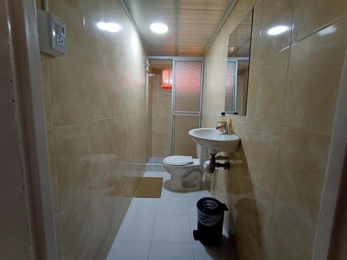 Hotel Bogota Airport Dorado エクステリア 写真